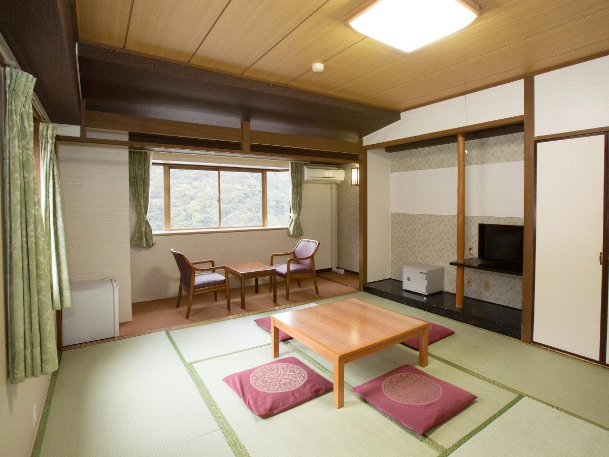 Itoen Hotel Hakone Yumoto Экстерьер фото
